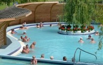 TÁJÉKOZTATÁS - KEDVEZMÉNYES STRANDOLÁSI LEHETŐSÉGRŐL KOMÁROMBAN