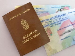 személyi